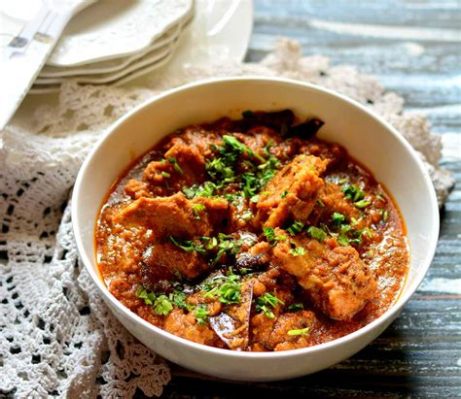  Mutton Rogan Josh - Czy jesteś gotowy na wybuch aromatów w tej intensywnej indyjskiej potrawie?